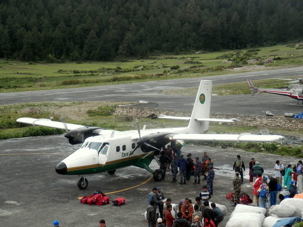 निजी जहाज आफू खुशी चल्छन, विमान नहुँदा यात्रु अलपत्र