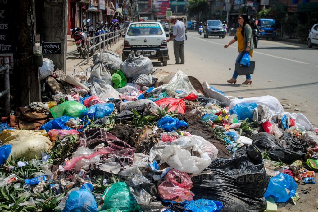 काठमाडौँको फोहोर उठ्न थाल्यो : समस्याको समाधान गर्न समिति गठन