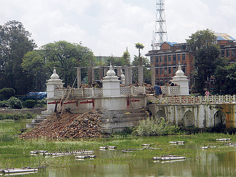 बालगोपालेश्वर मन्दिरको पुनःनिर्माण शुरु