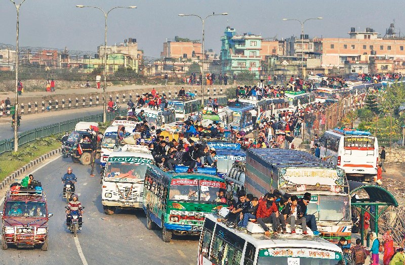 दशैँमा घर फिर्ने चतारो : दुई दिनमौ २० हजारले लिए अग्रिम टिकट