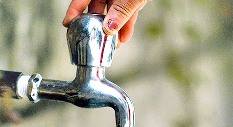 पानी ल्याउने विषयमा स्थानीयवासीको विरोध