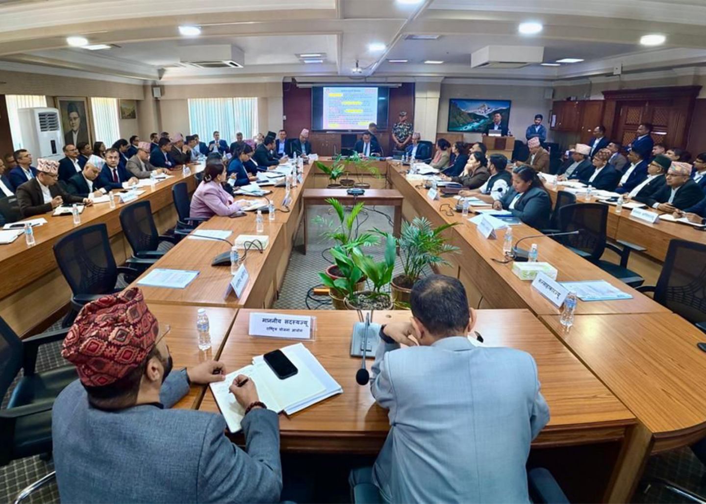 बजेट निर्माणमा व्यस्त अर्थमन्त्रालय : विषयगत मन्त्रालयका मन्त्री र सचिवहरुबीच छलफल