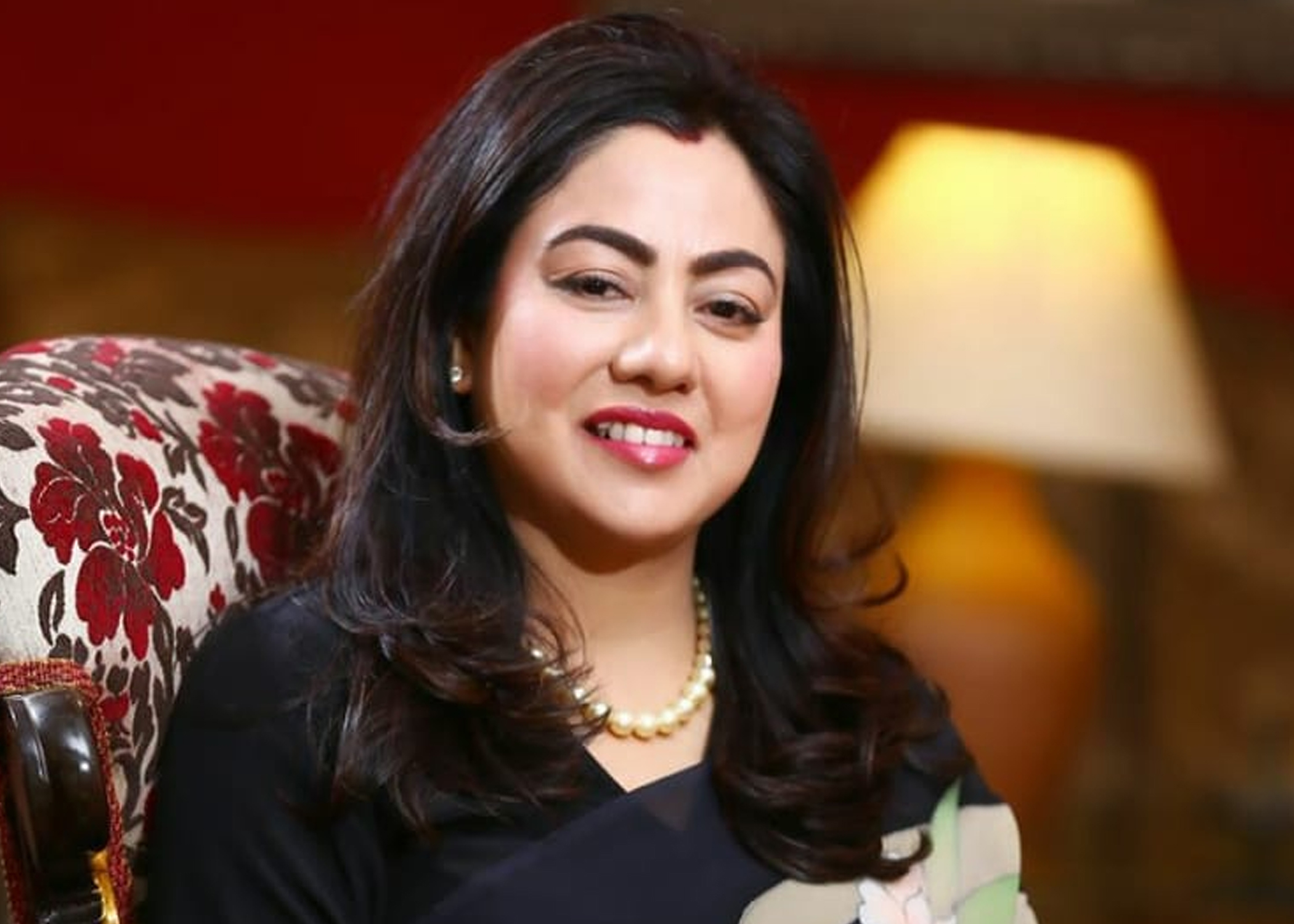 नेपालको नमिलेको रोजगारीकोे चक्र - नेपाली विदेशमा, विदेशी नेपालमा