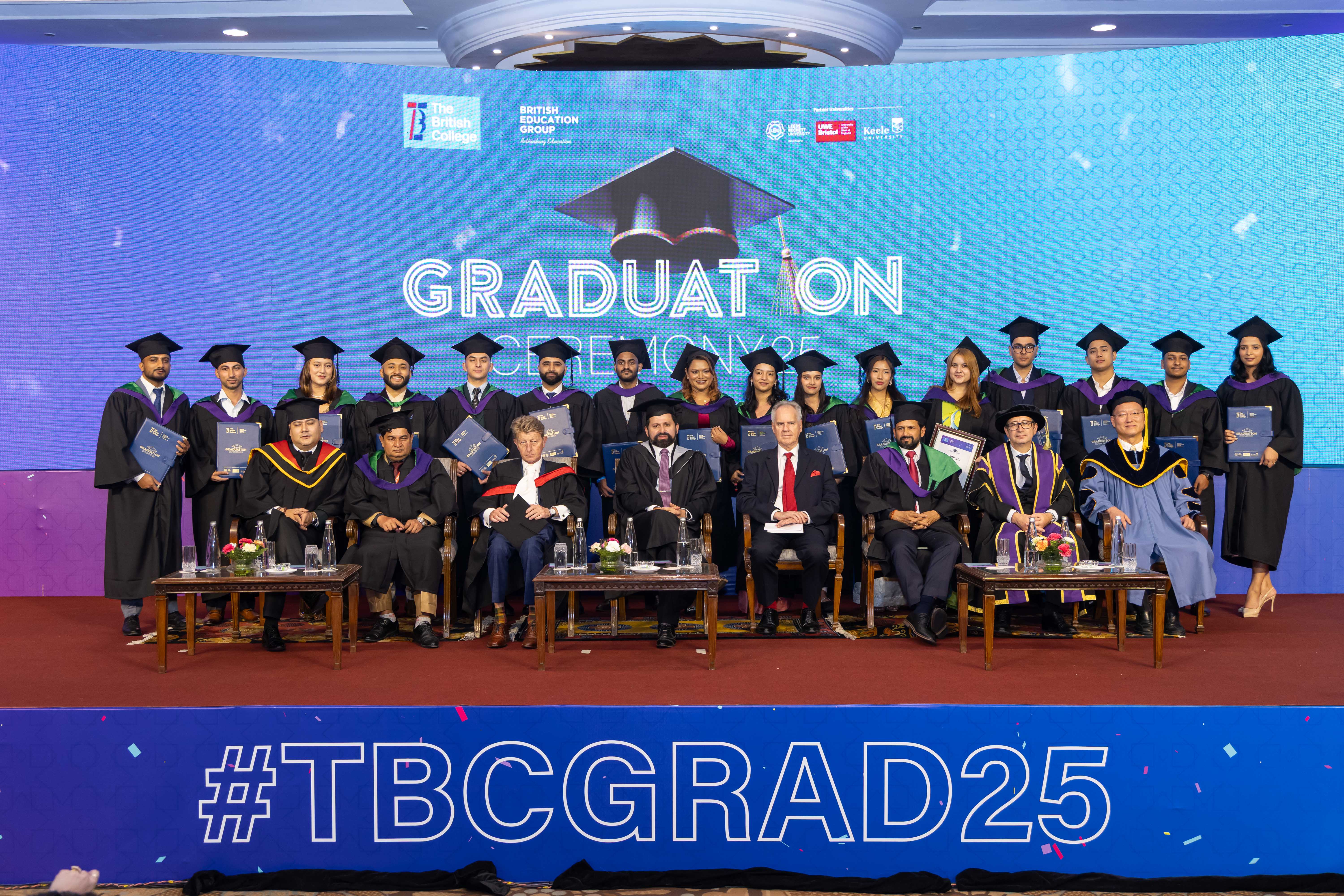 ब्रिटिस कलेजको ११ औँ ग्राजुयसनमा ६०० भन्दा बढी ग्राजुयट सम्मानित