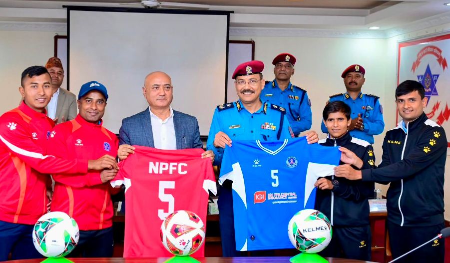 आइजीआई प्रुडेन्सियल इन्स्योरेन्स र नेपाल पुलिस फुटबल क्लबबीच सहकार्य सम्झौता