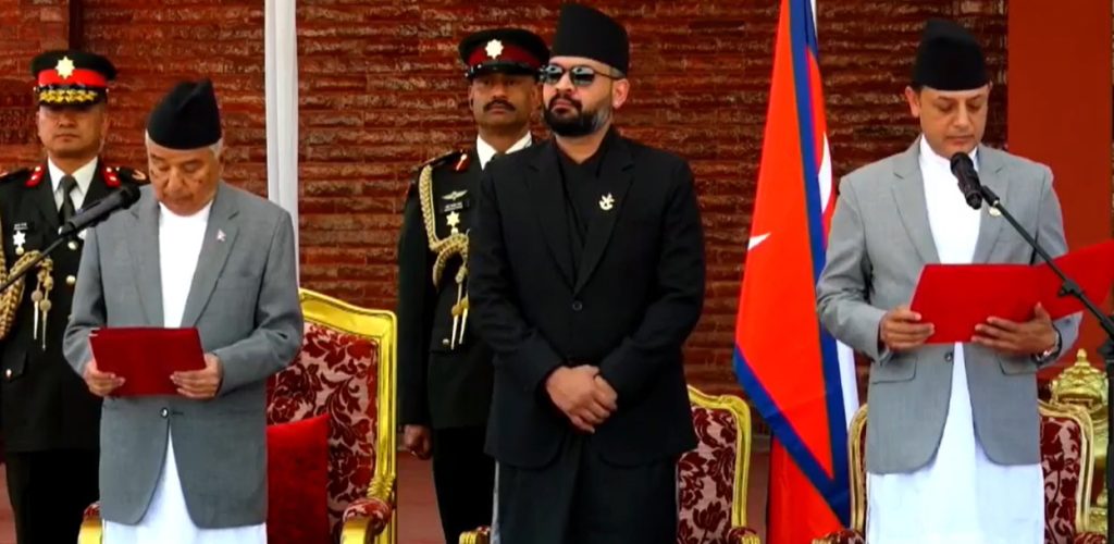 डीपी अर्यालले लिए सभामुखको शपथ