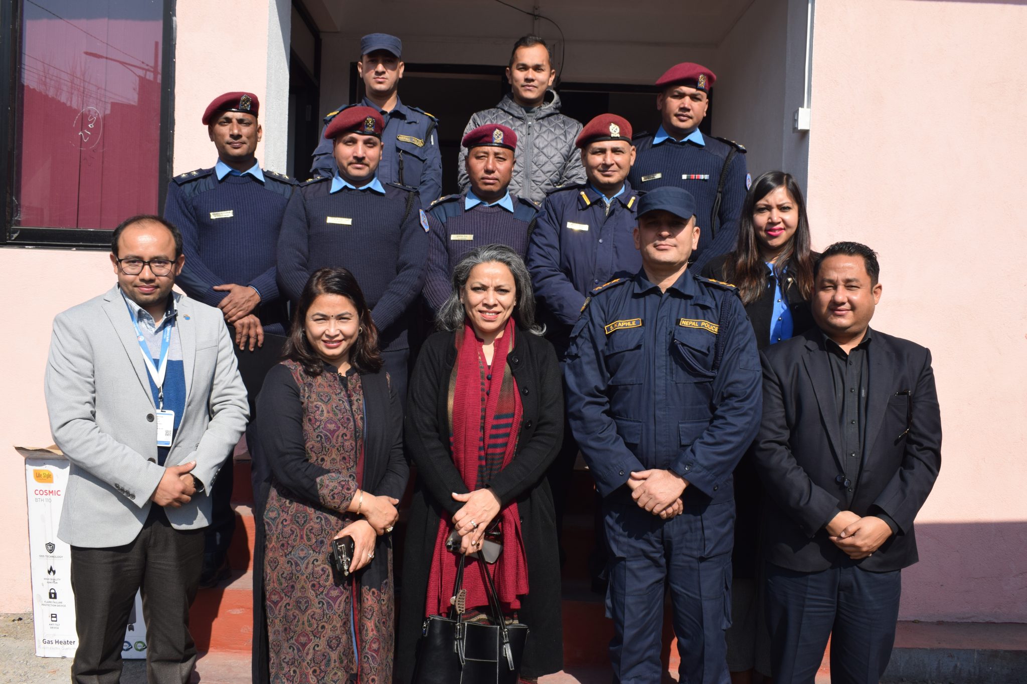 हिमालयन एभरेष्ट इन्स्योरेन्सद्वारा क्षतिग्रस्त प्रहरी इकाई पुनर्निर्माणपछि हस्तान्तरण