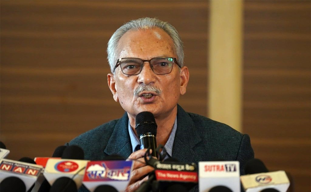 म राजनीतिबाट अलग भएको होइन,चुनावअघि भ्रष्टाचारीलाई कारबाही हुनुपर्छ - बाबुराम भट्टराई