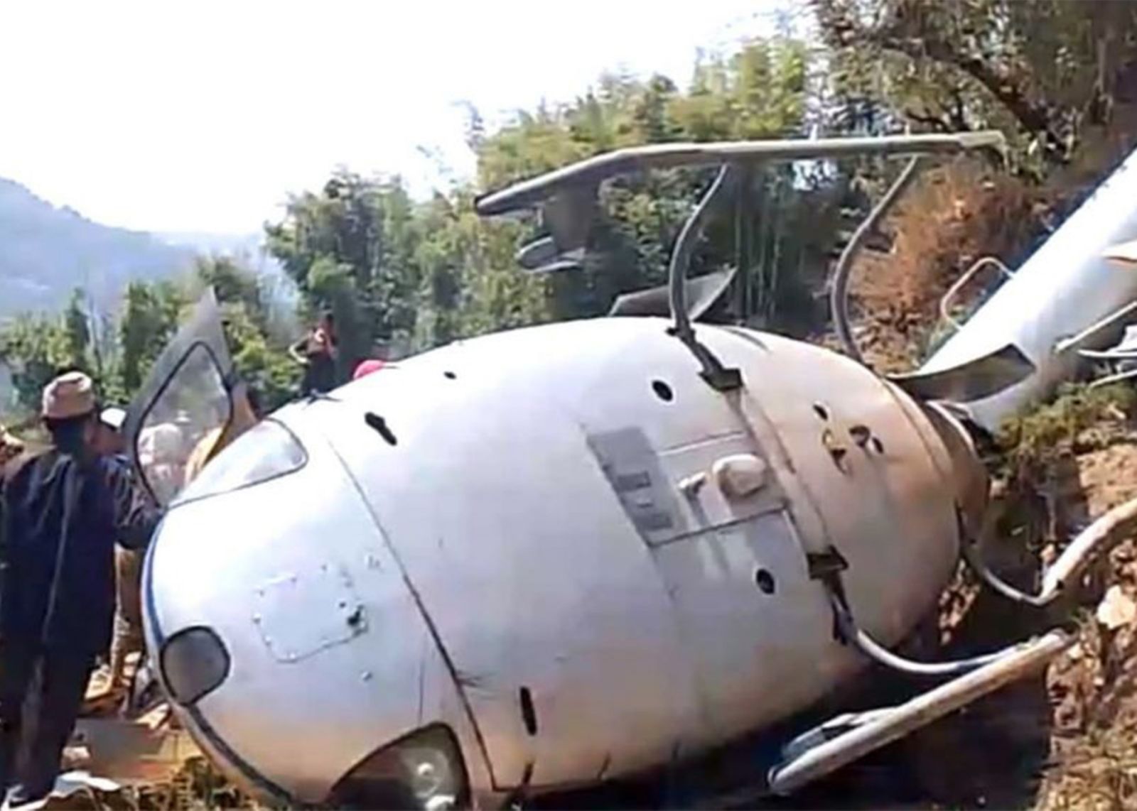 खोटाङमा हेलिकप्टर दुर्घटना