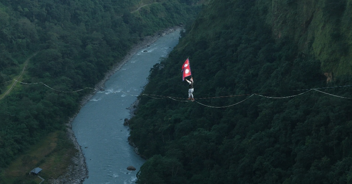 उचाइ, साहस र सन्तुलन : नेपालमा पहिलोपटक हाइलाइनको रोमाञ्चक प्रदर्शन