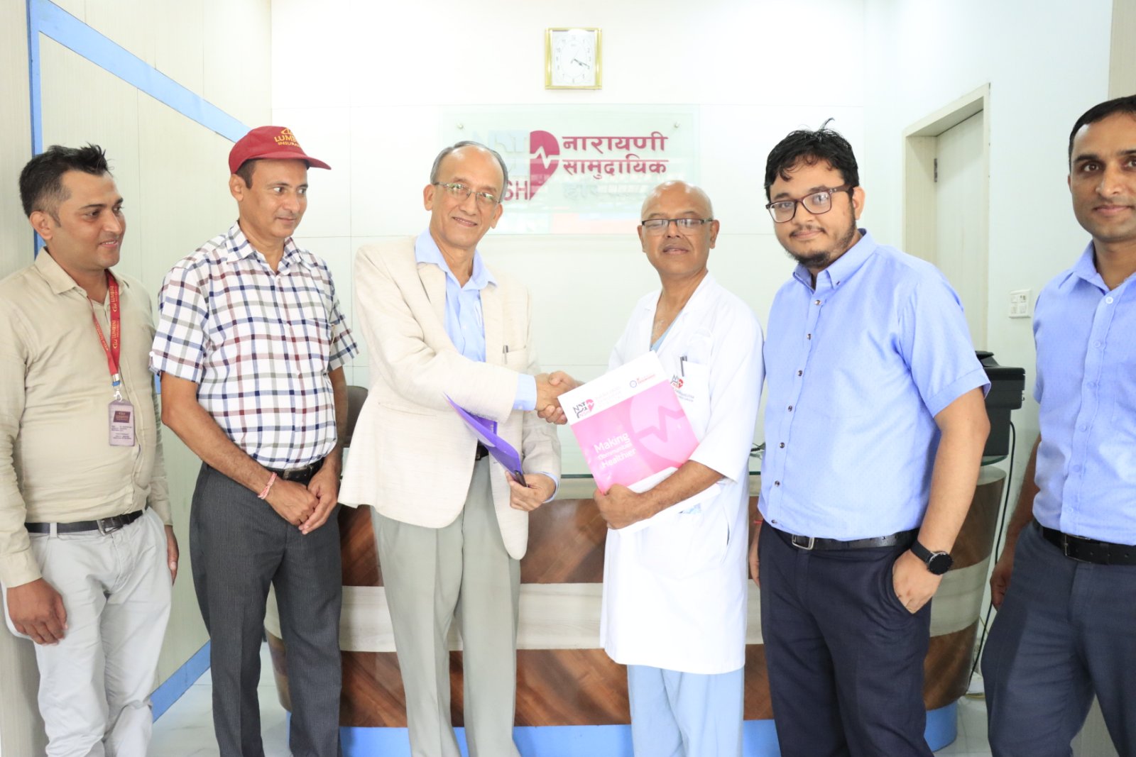 लुम्बिनी जनरल इन्स्योरेन्स र नारायणी समुदायिक अस्पतालबीच सम्झौता