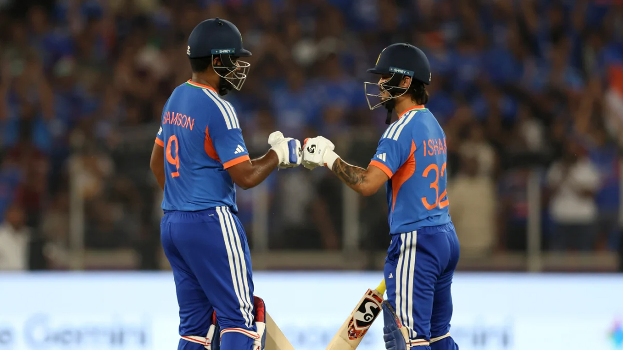 टी–२० विश्वकप फाइनल : भारतद्वारा न्यूजिल्याण्डलाई २५६ रनको लक्ष्य, तीन अर्धसतक