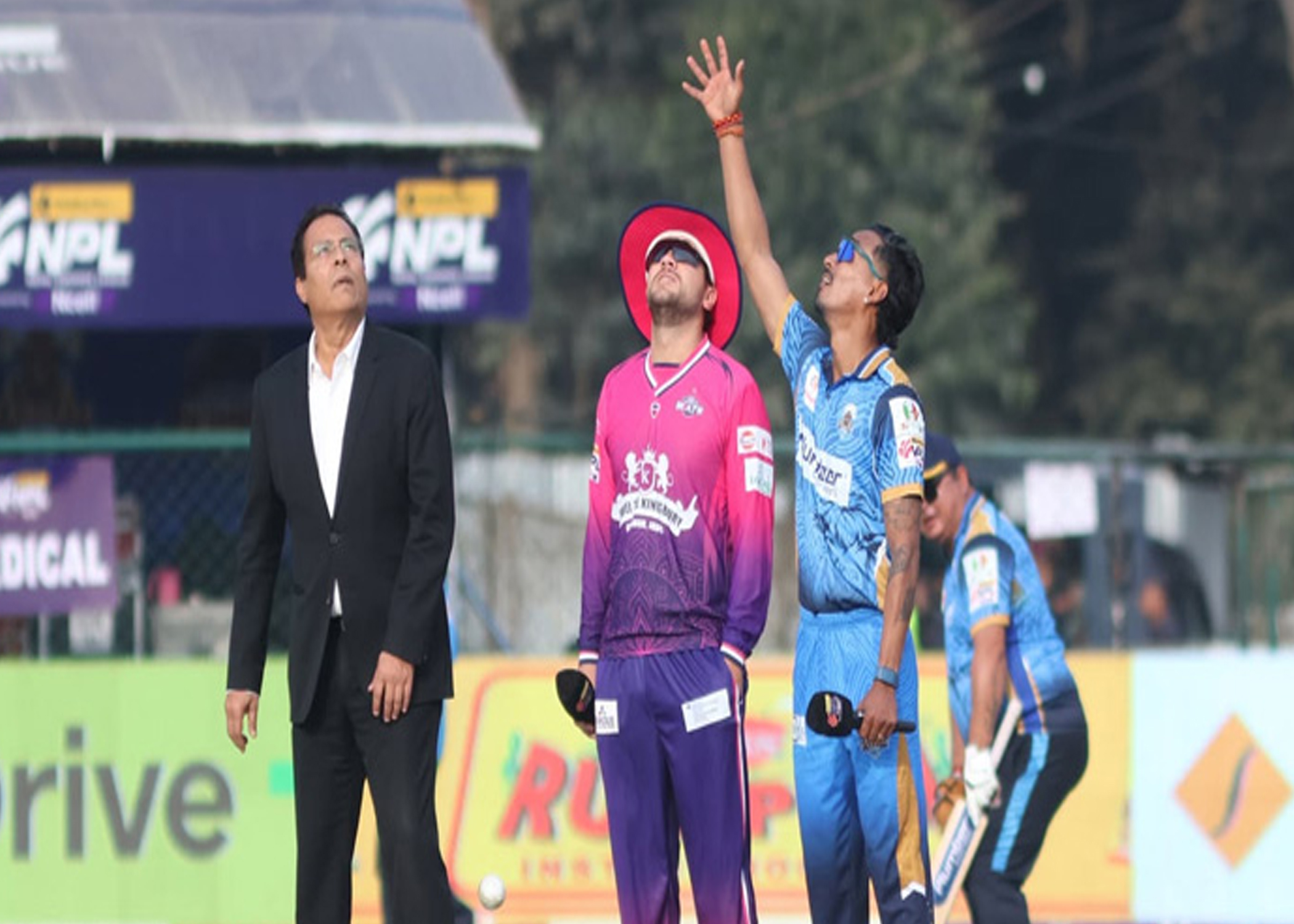 एनपिएल क्रिकेट : जनकपुरविरुद्ध टस हारेर पहिले ब्याटिङ गर्दै कर्णाली