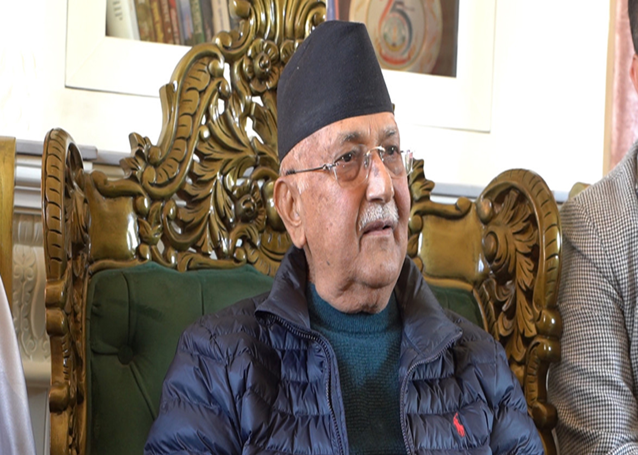 मलाई र लेखक थुन्नुलाई यो सरकारले सुशासन ठानिरहेको छ - अध्यक्ष ओली