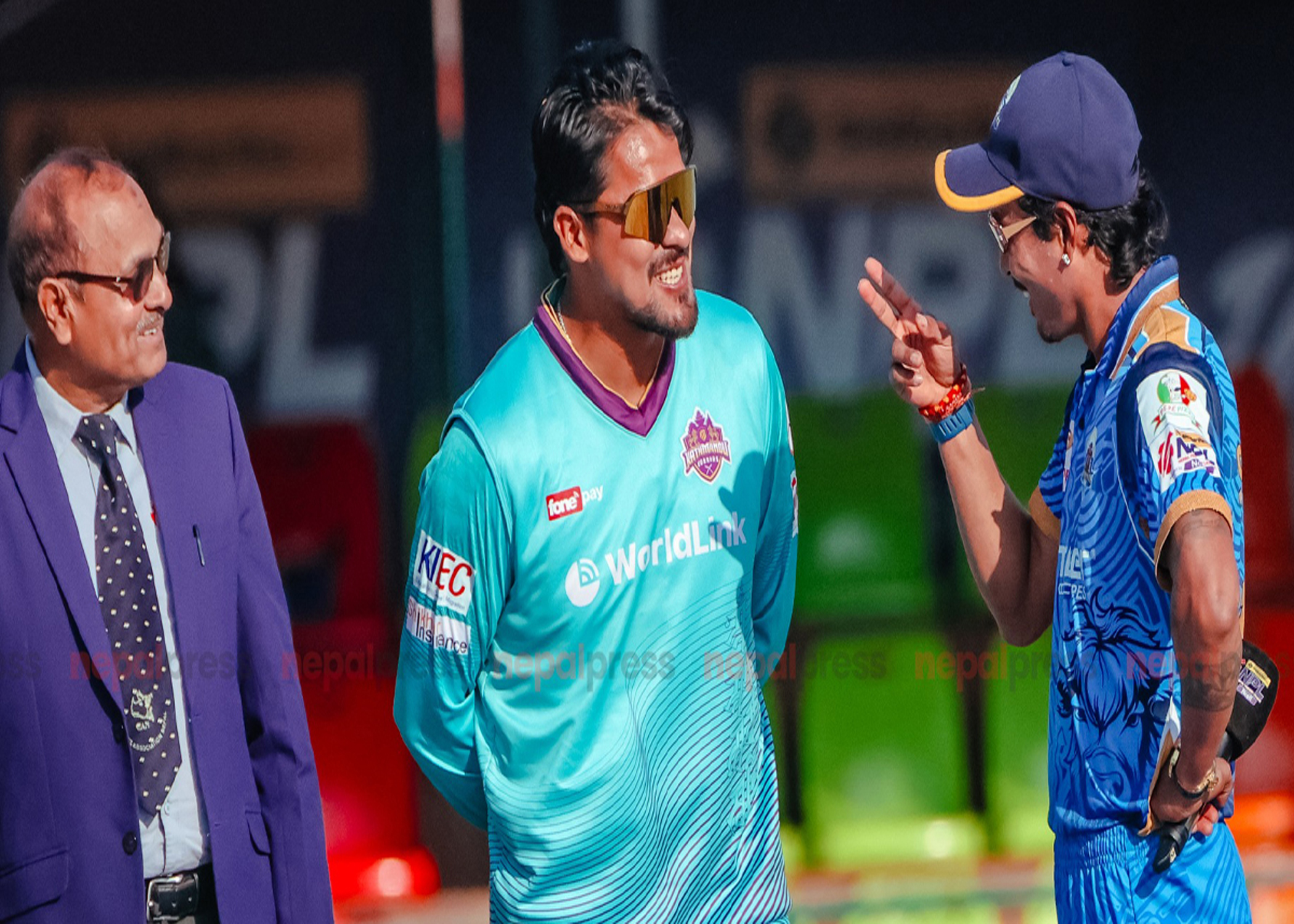 एनपिएल क्रिकेट : याक्स र गोर्खाज मैदानमा, याक्य पहिले ब्याटिङमा