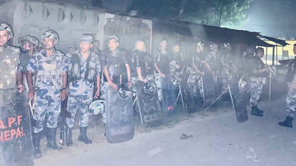सुनसरीका ५ क्षेत्रमा अनिश्चित कालीन कर्फ्यु