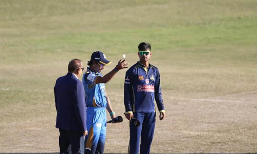 विराटनगर विरुघ टस जितेर पहिले ब्याटिङ गर्दै कर्णाली याक्स