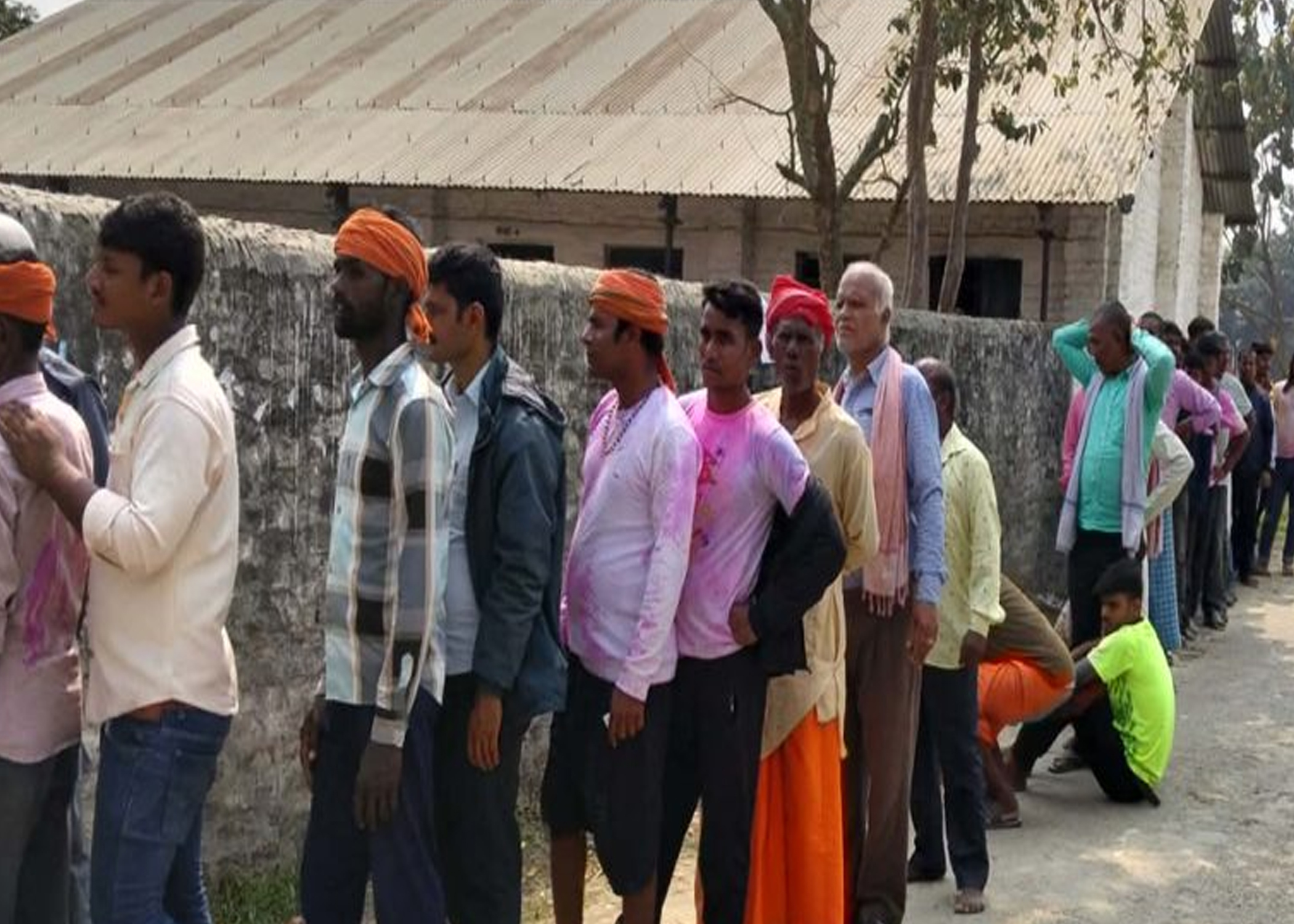 सर्लाही-४ को बलरामा विवाद मिल्यो, मतदान पुन: सुरु