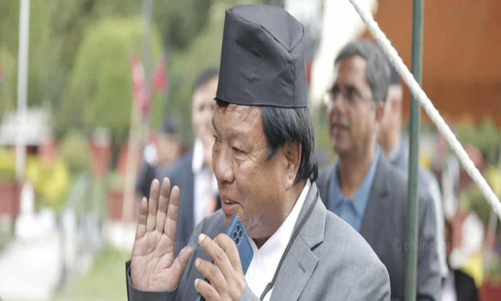 विज्ञहरूसँगको सुझाब अनुसार अघि बढ्छु : नवनियुक्त शिक्षामन्त्री पुन