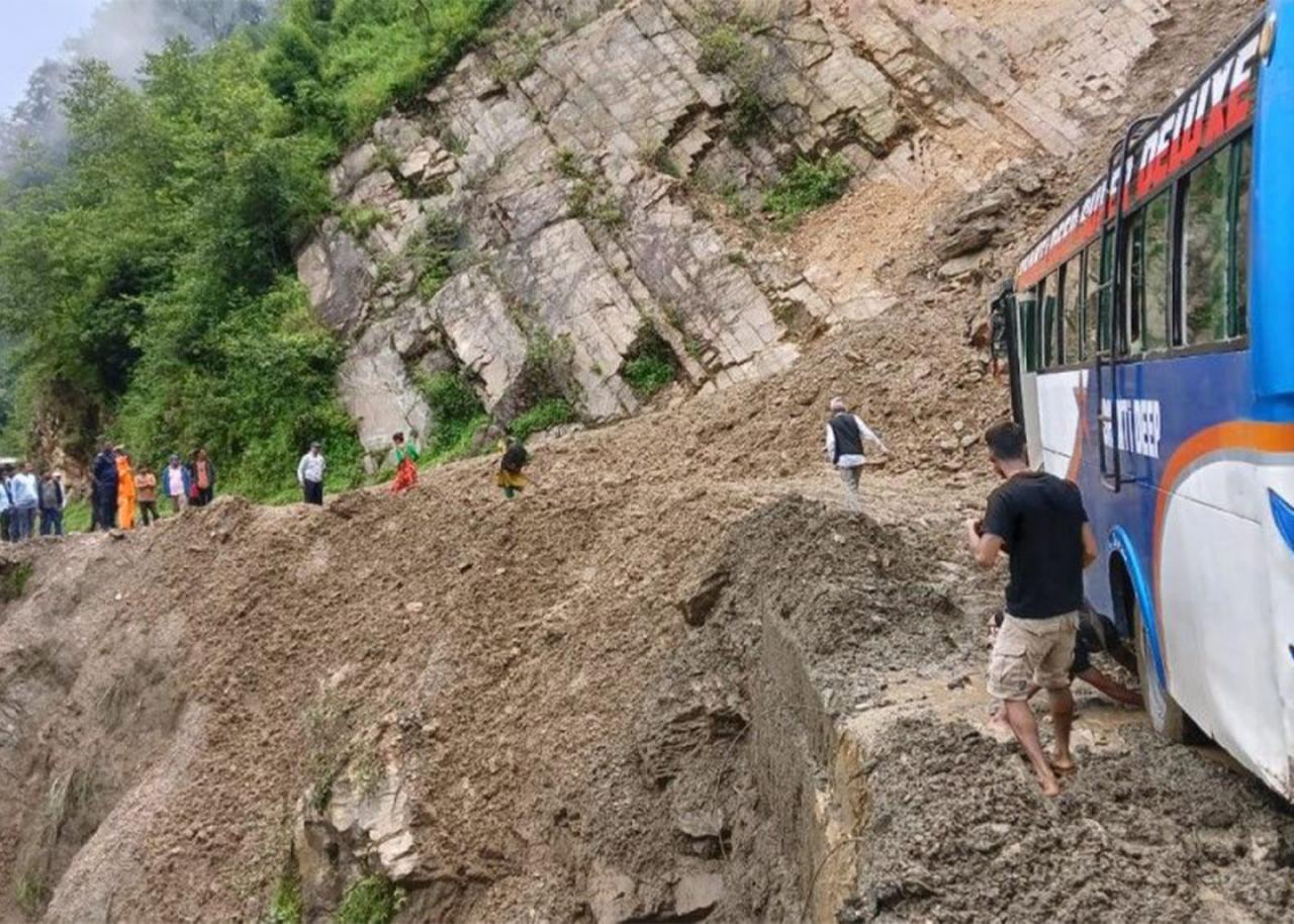 अवरुद्ध महाकाली राजमार्ग सञ्चालनमा