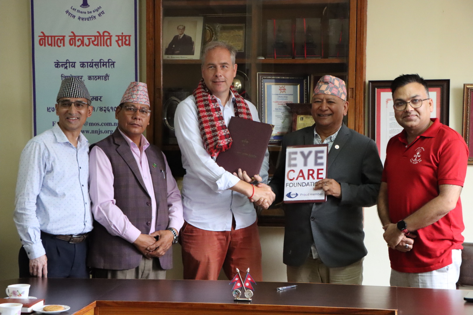 नेपाल नेत्रज्योति संघ र आईकेयर फाउन्डेशनबिच सम्झौता