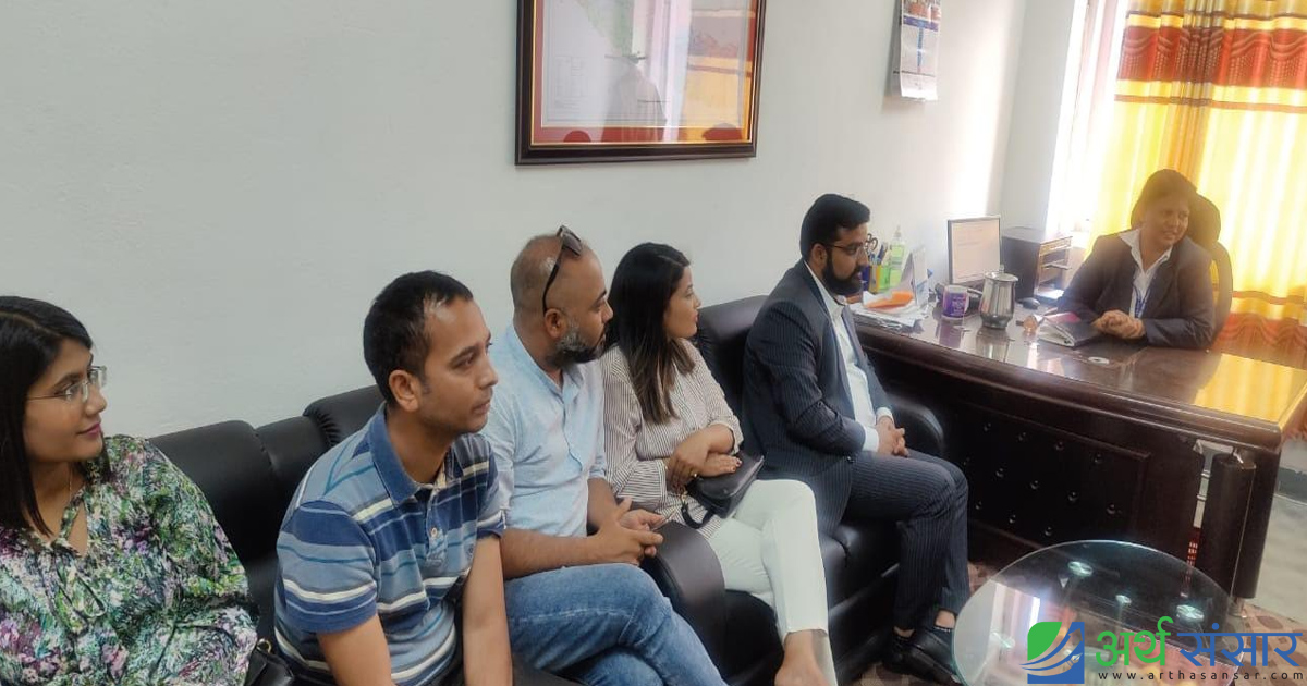 न्यु स्टक ब्राेकर एशाेसिएसनले बुझायाे अर्थ समितिलाई ज्ञापनपत्र, निर्देशन खारेज गर्न माग