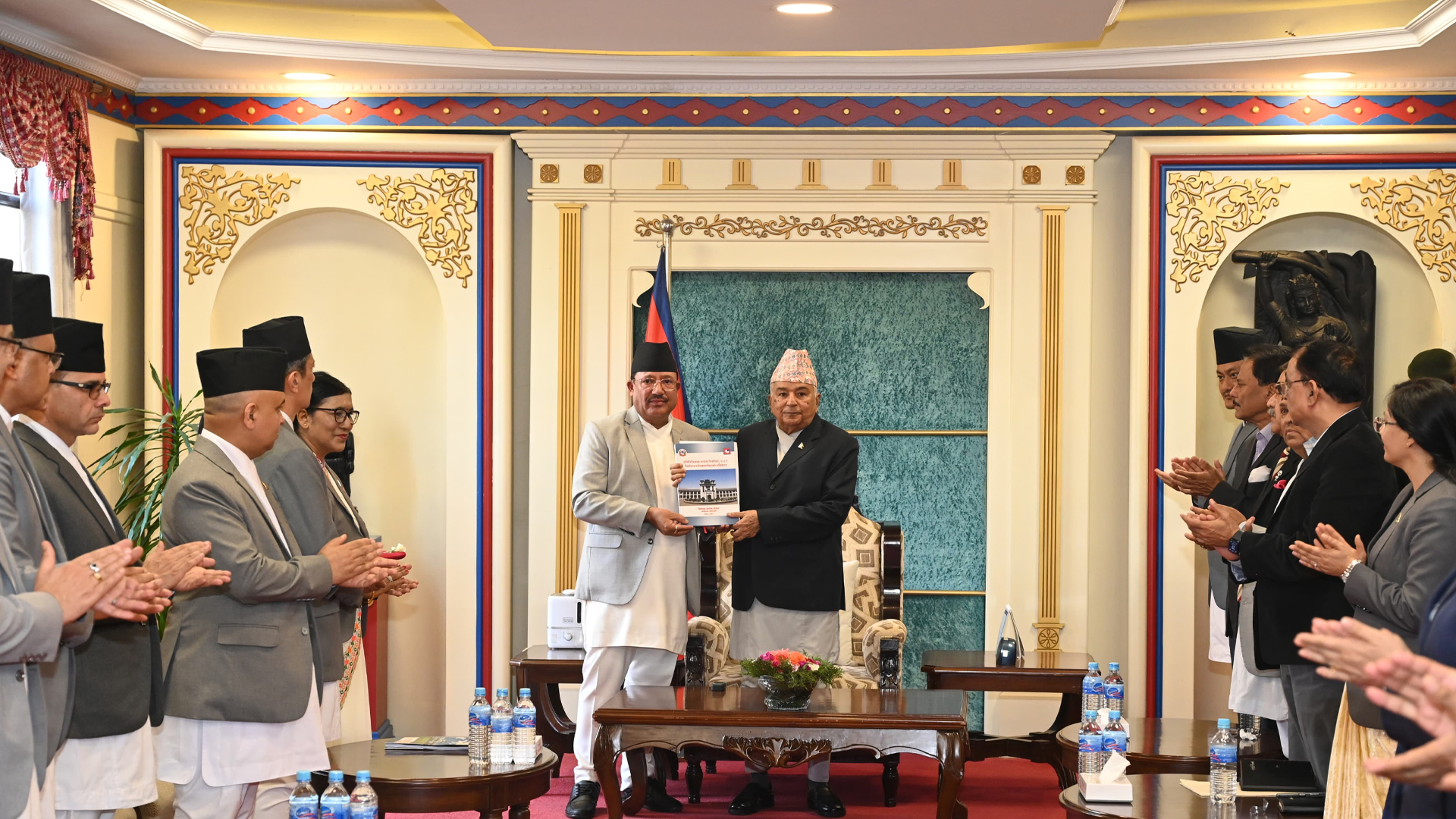 राष्ट्रपति पौडेल समक्ष निर्वाचन प्रतिवेदन २०८२ पेश, निर्वाचनले नागरिकको विश्वास अभिवृद्धि र लोकतन्त्र अझ मजबुत- राष्ट्रपति