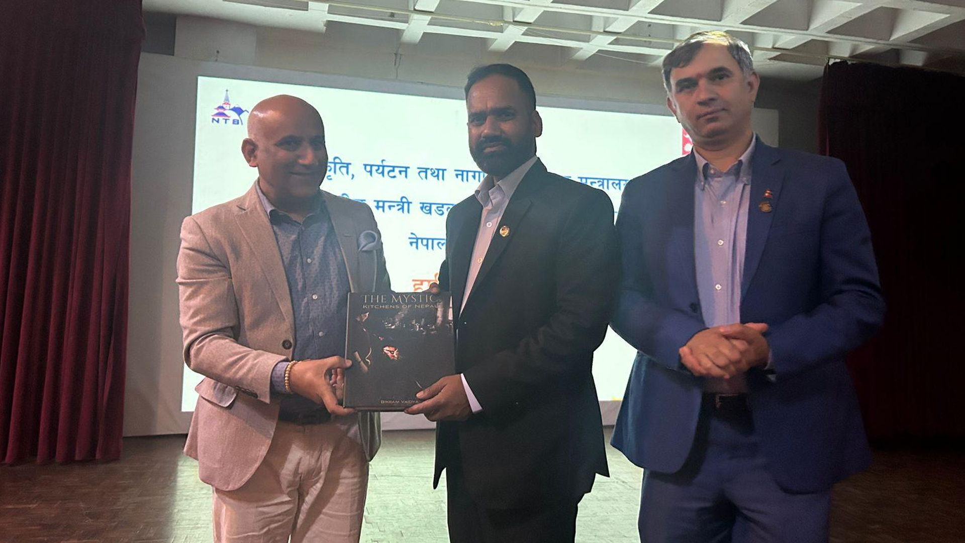 पर्यटन क्षेत्रमा सुधार आवश्यक - पर्यटनमन्त्री