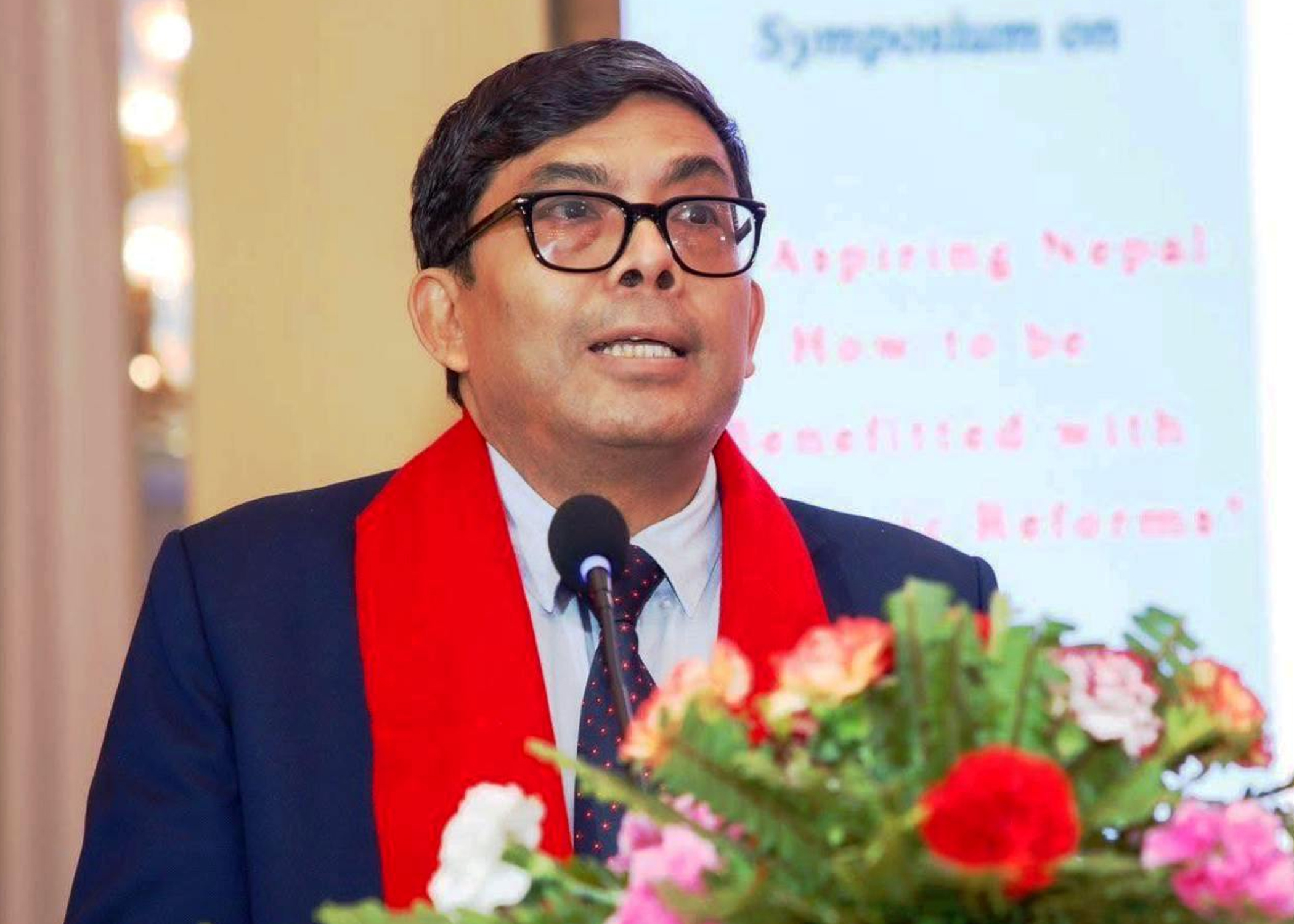 लघुवित्तले बिना धितो ऋण दिदा गरिबी घट्नमा सहयोग पुग्यो - उपाध्यक्ष श्रेष्ठ