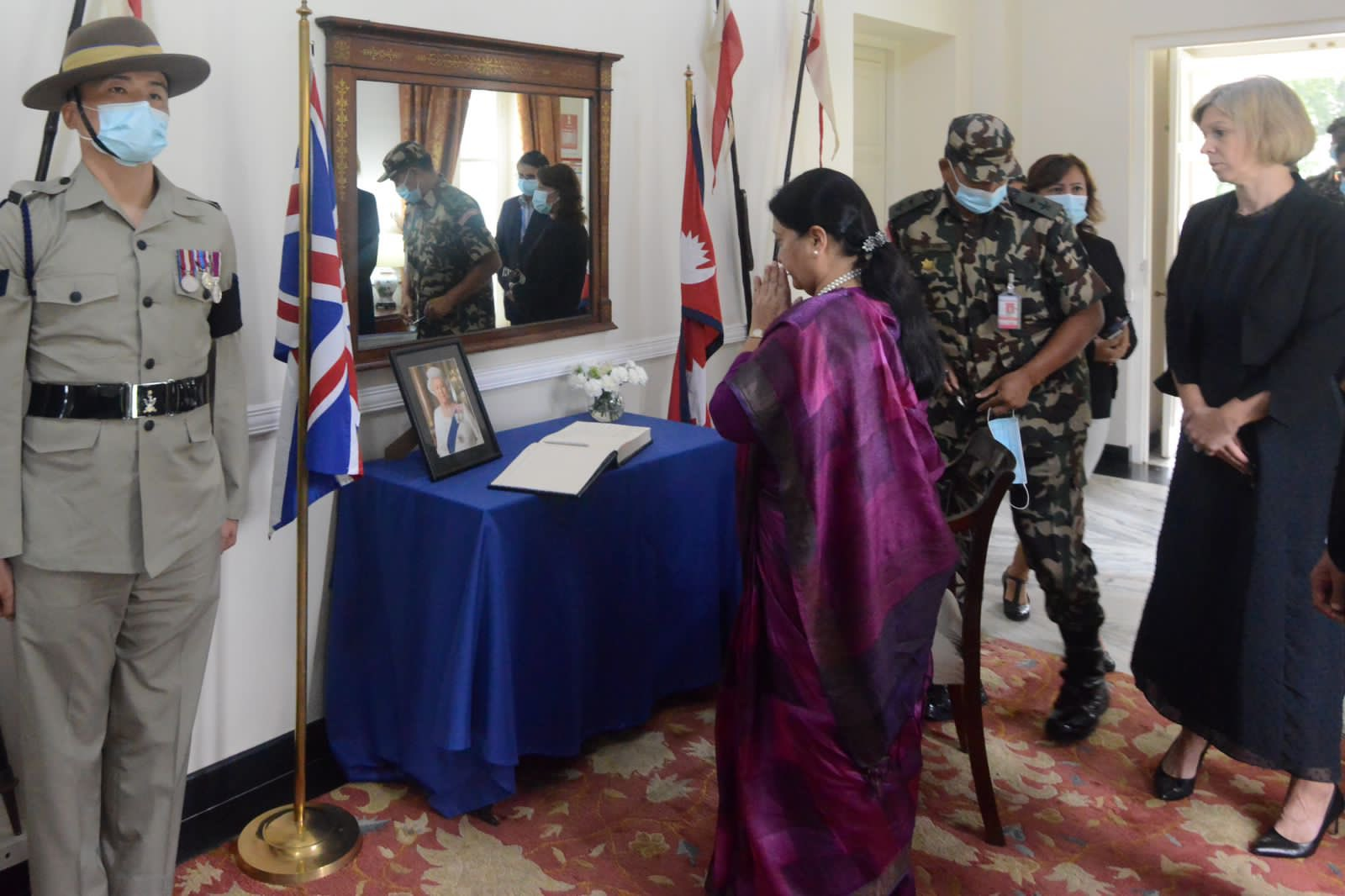 दूतावास पुगेर राष्ट्रपति भण्डारीले गरिन् महारानी एलिजाबेथको निधनप्रति दुःख व्यक्त