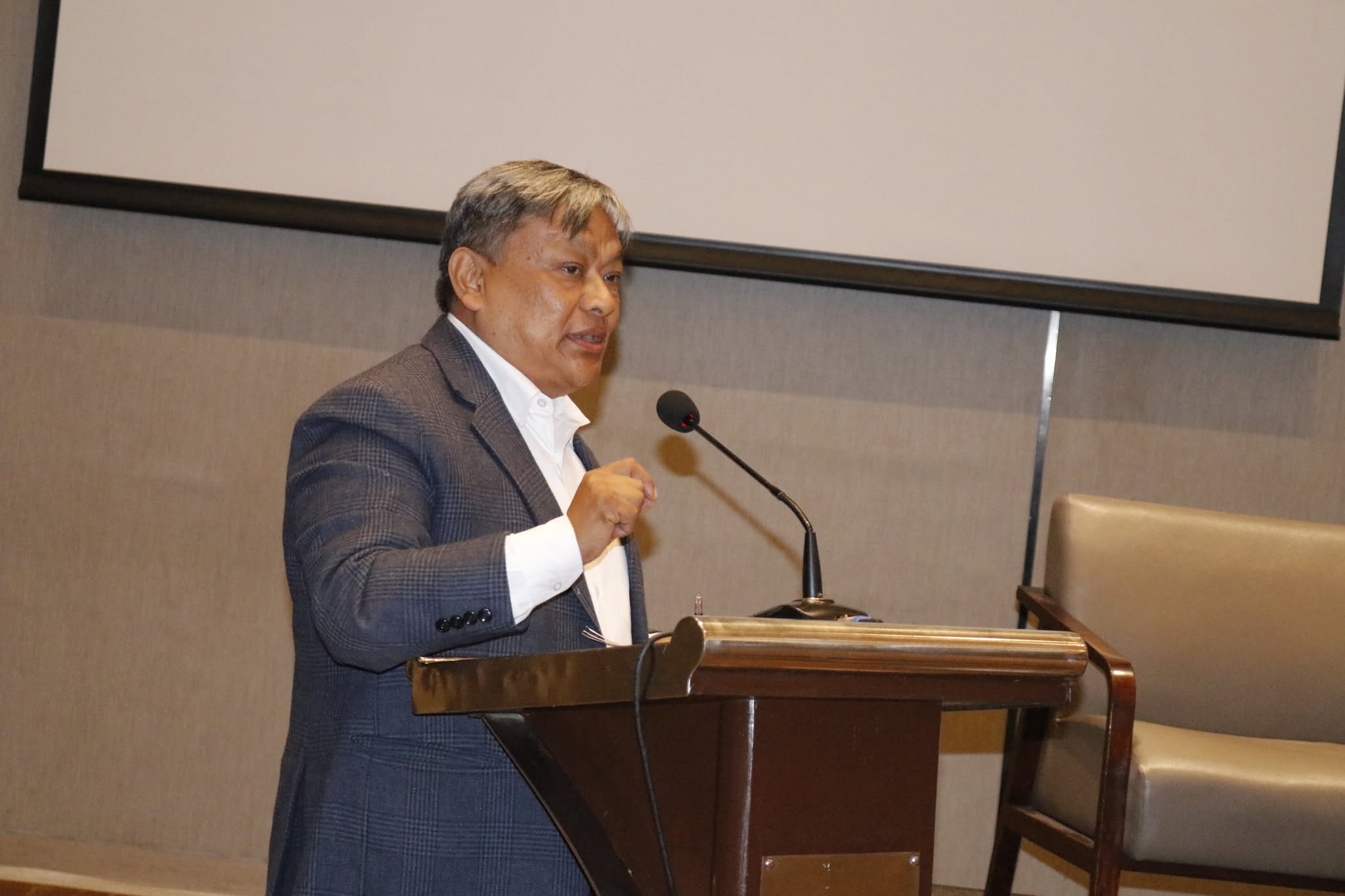 राजनीतिक घोषणापत्रमा पूर्वाधार विकासलाई एजेन्डा बनाउनुपर्छ - निर्माण व्यवसायी महासंघका अध्यक्ष