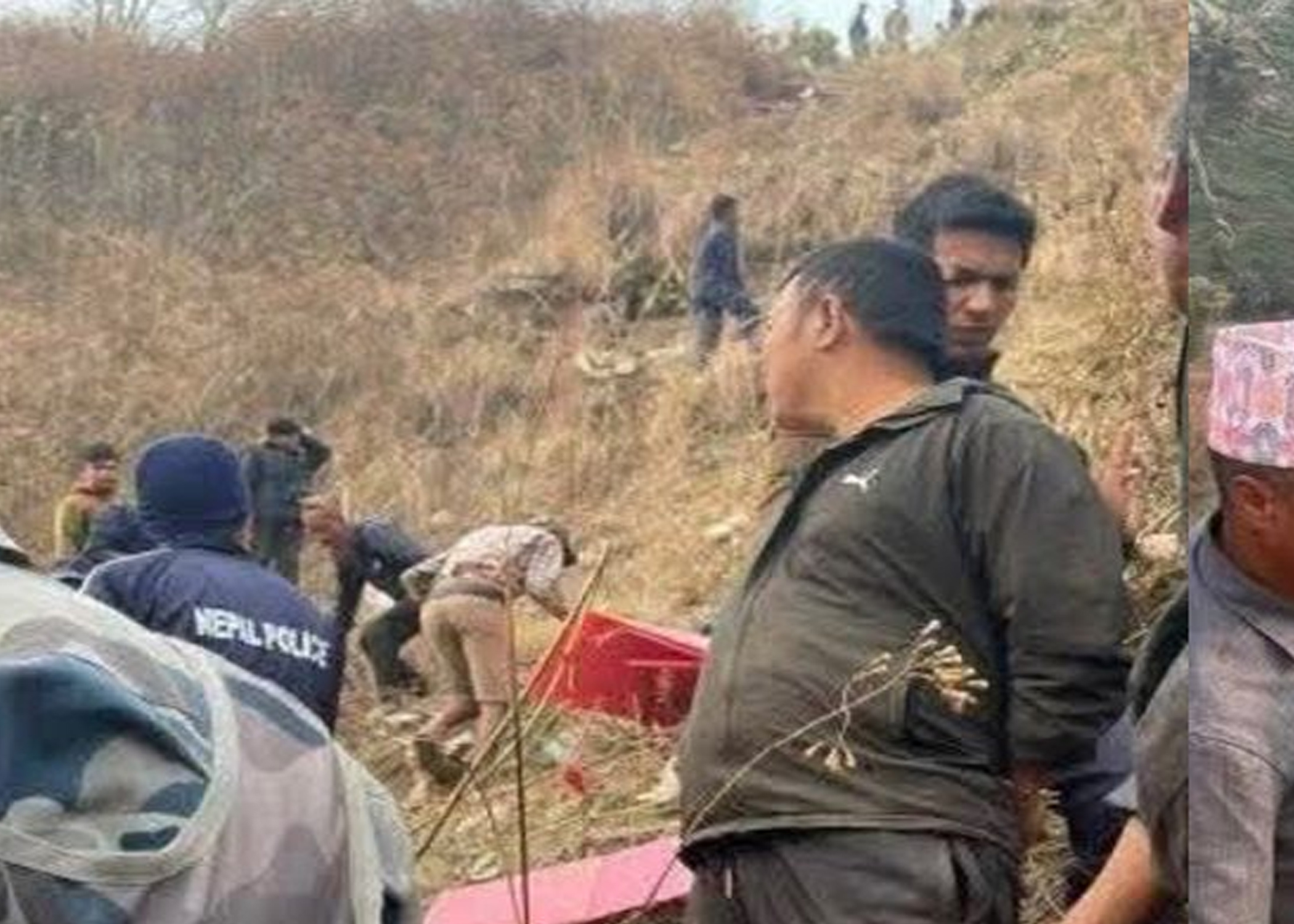 निर्वाचन कर्मचारी बोकेको गाडी दुर्घटना, एक जनाको मृत्यु