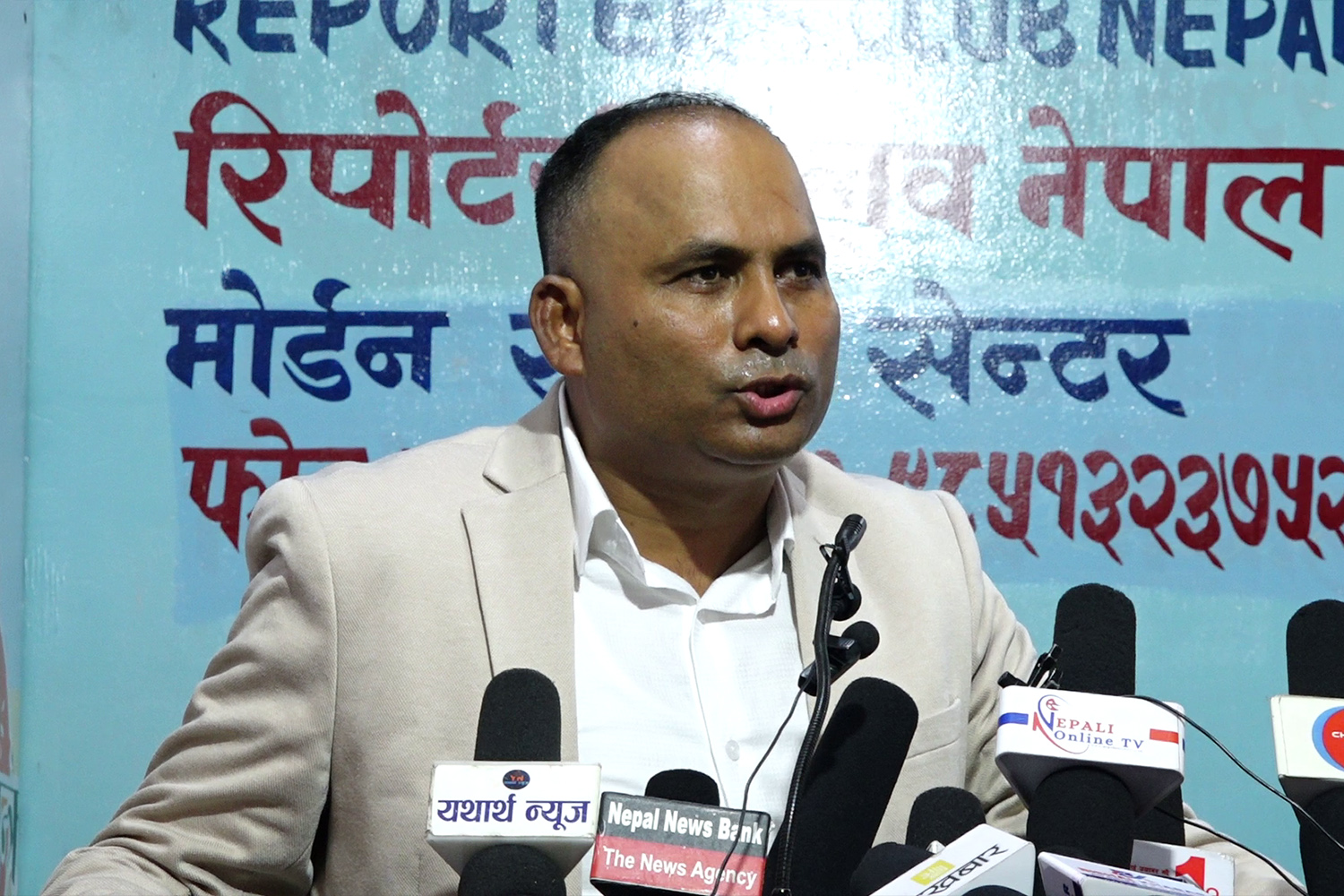 बालेनलाई चेतावनी दिँदै विभिन्न ५ बुँदे मागसहित आन्दोलनमा उत्रिए कवाड व्यवसायीहरु
