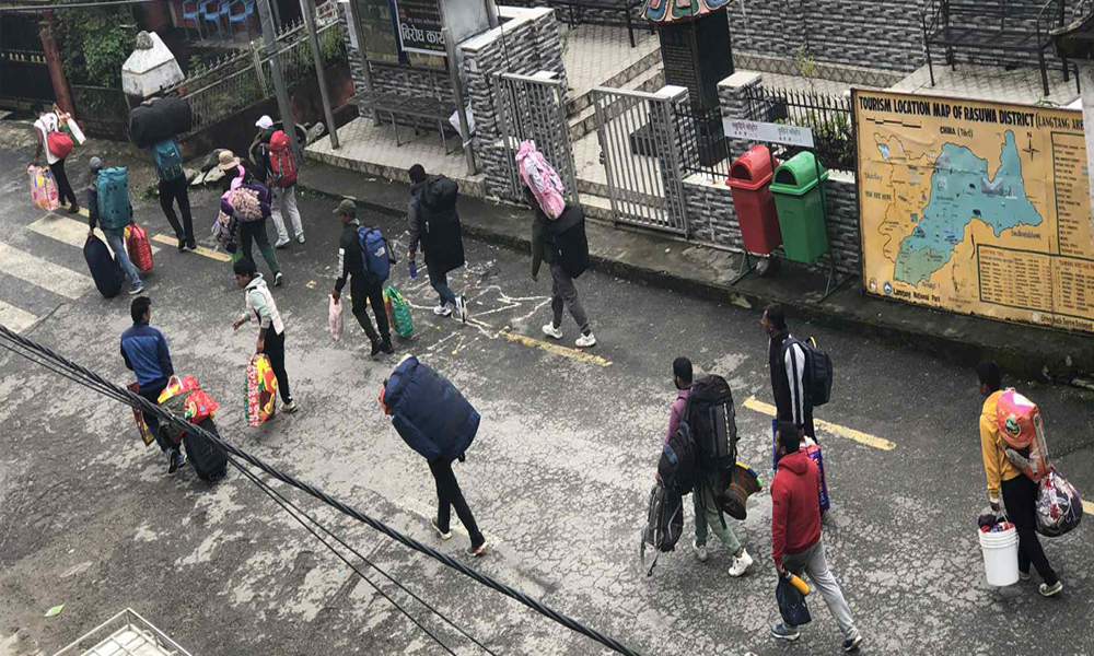 रसुवा कारागारबाट पनि भागे ९८ जना कैदी