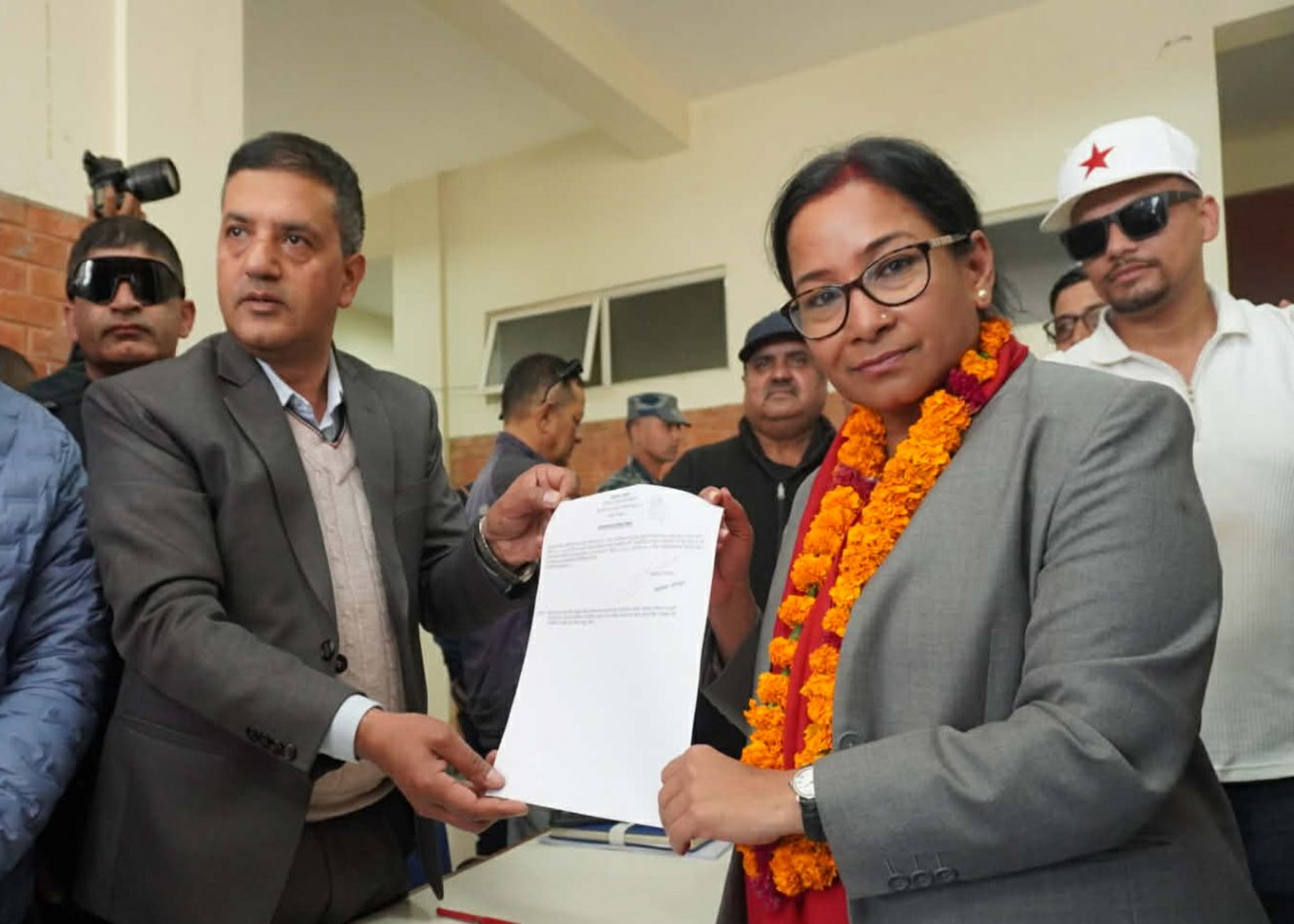 रेनु दाहालले गराइन् चितवन–३ बाट मनोनयन दर्ता