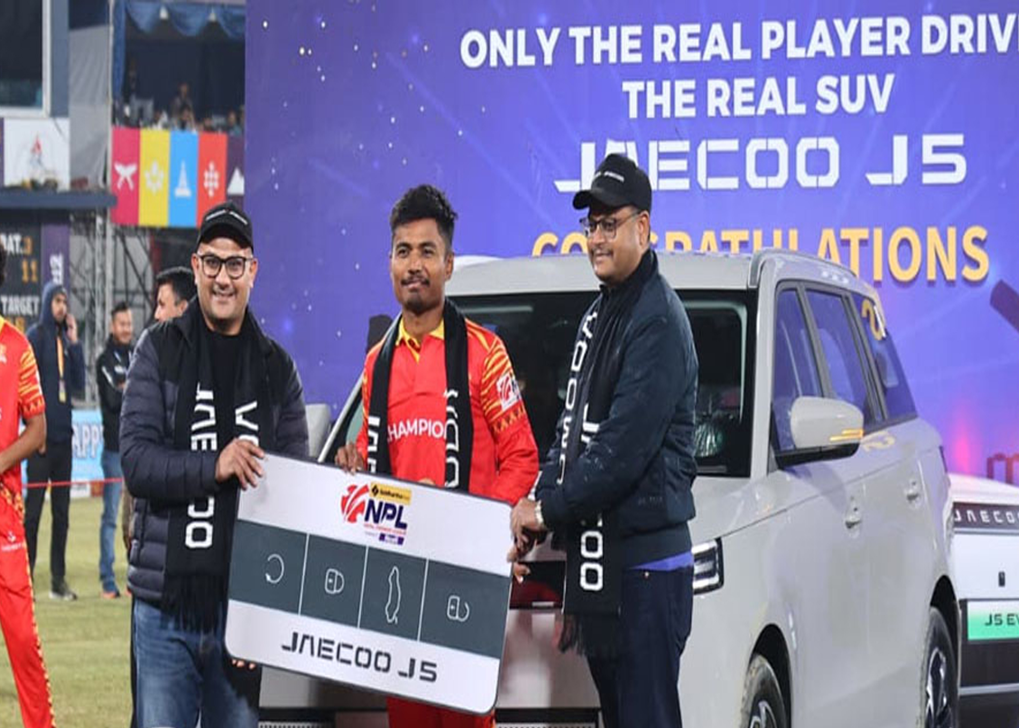 रोहितले जिते एनपीएलको कार