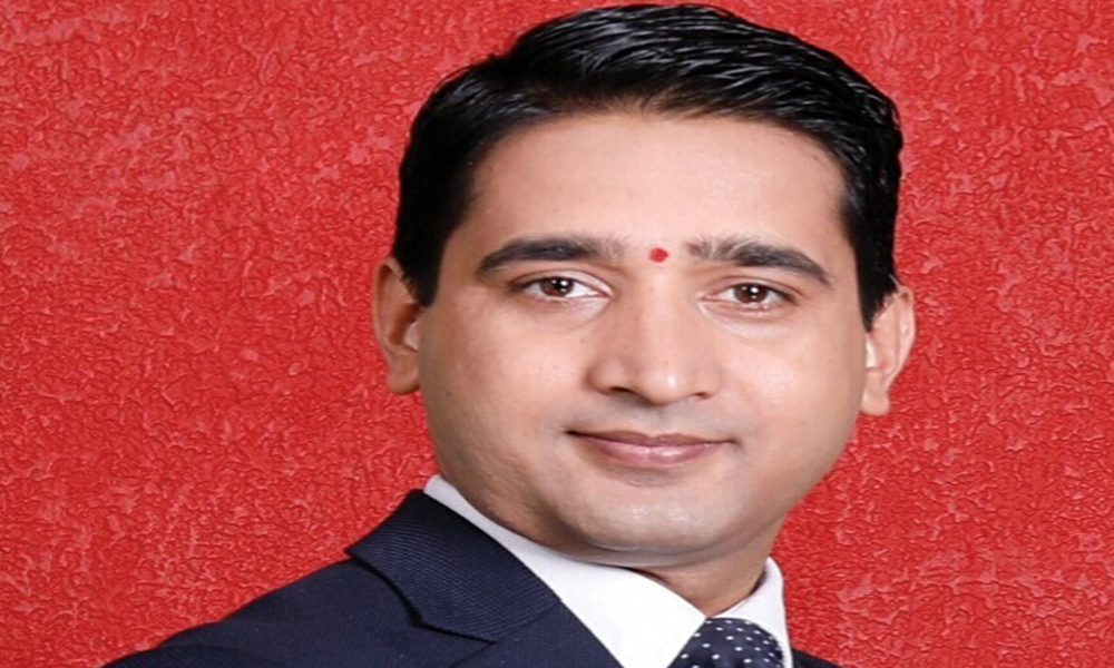 एनआईसी एशिया बैंकका सीईओ न्यौपानेले दिए राजीनामा, सन्तोष राठीलाई कामुकाे जिम्मेवारी