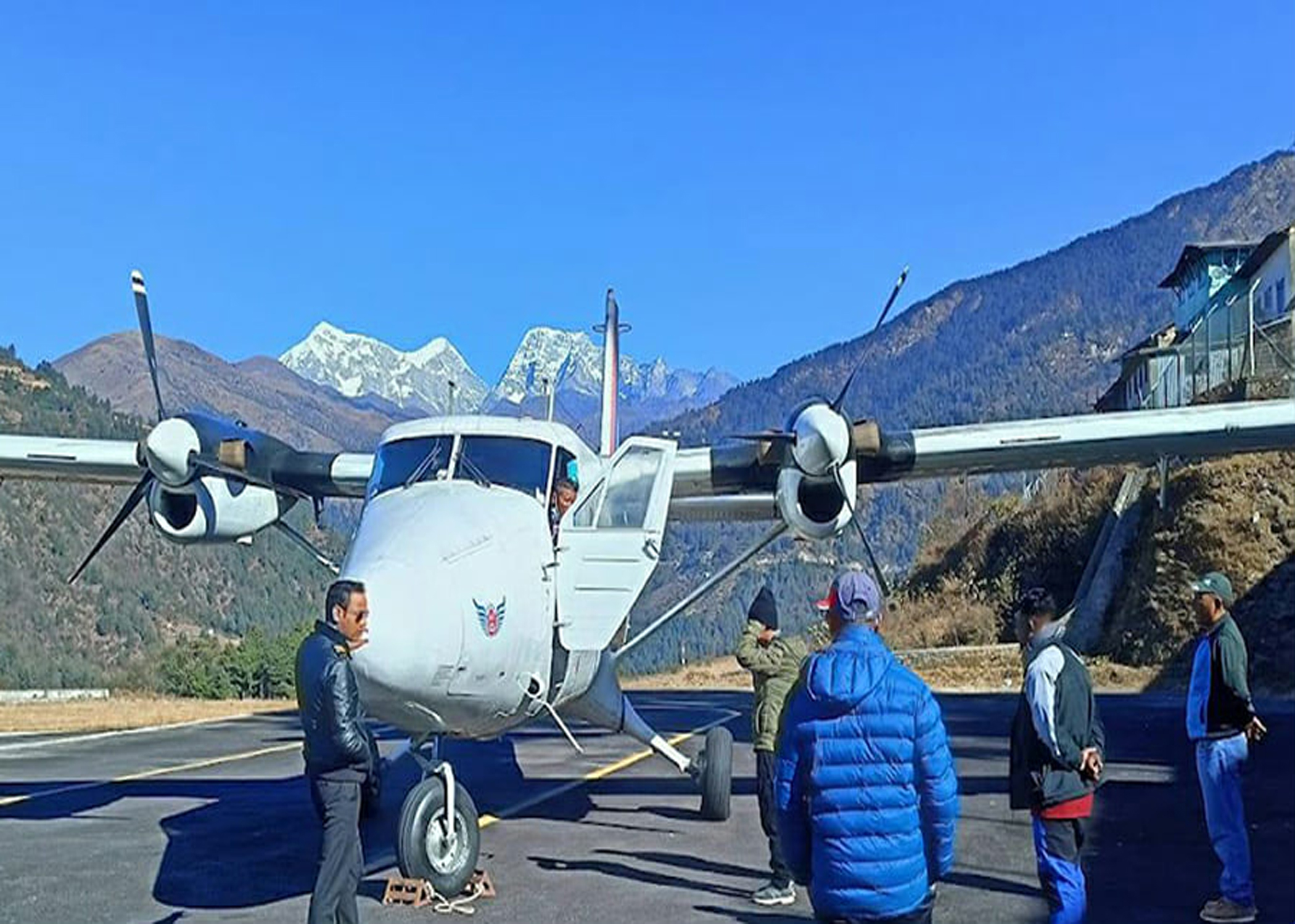 सोलुमा जहाज टिकटको संकटः विना ‘पावर’ टिकट पाउनै मुस्किल