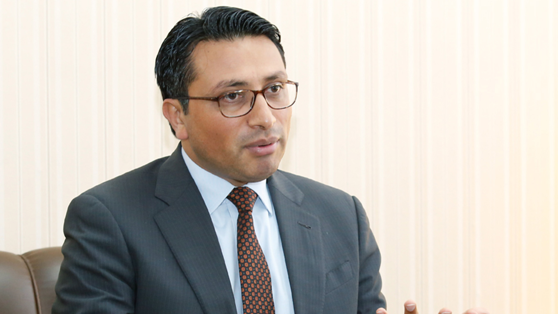 अर्थमन्त्री वाग्ले र स्टक ब्रोकर एशोसिएसनबीच भेटवार्ताः सेयर बजारका बिषयमा छलफल