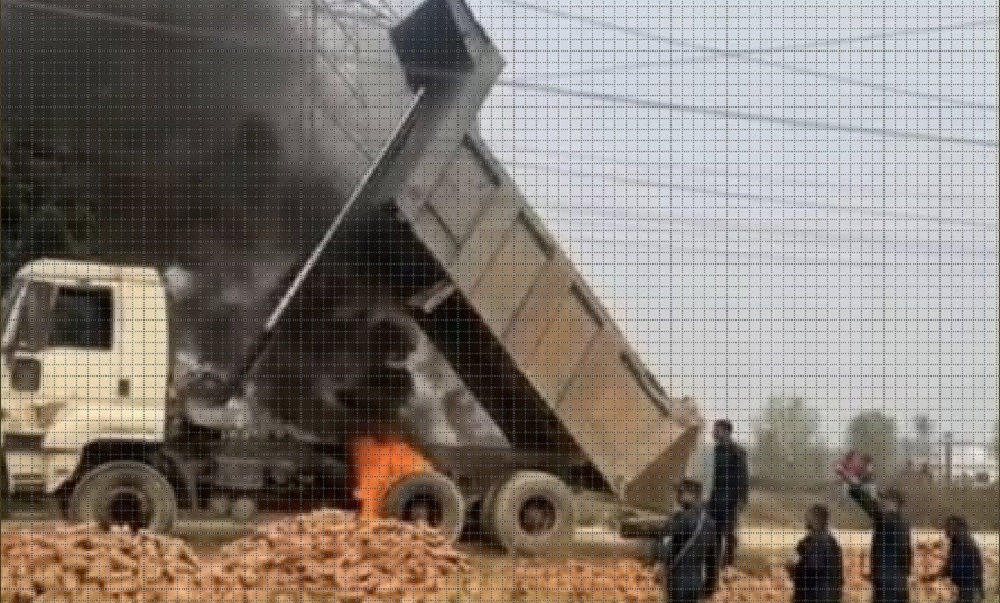 हाइड्रोलिक उठाउँदा करेन्ट लागेर टिपर चालकको मृत्यु