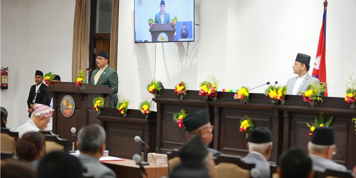 प्रतिनिधिसभा  बैठकमा ८ वटै अध्यादेश पेश