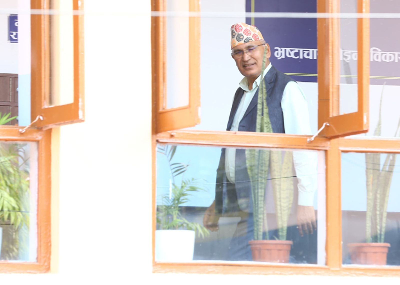 म्याद थपका लागि पूर्वअर्थमन्त्री पौडेललाई अदालत लगियो