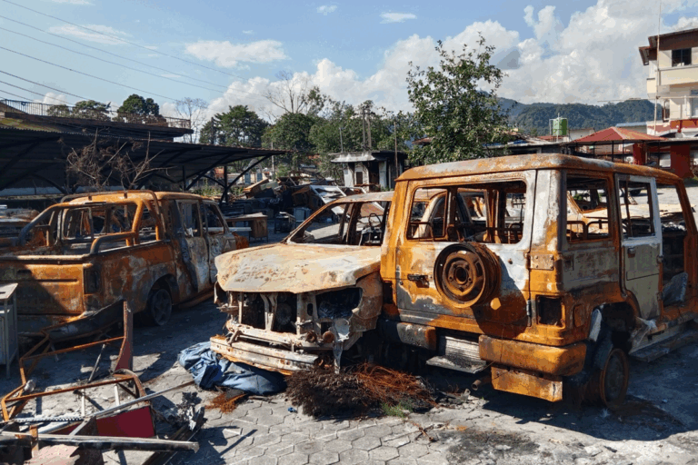 जेनजी आन्दोलनमा जलेका सरकारी गाडी कौडीको भाउमा