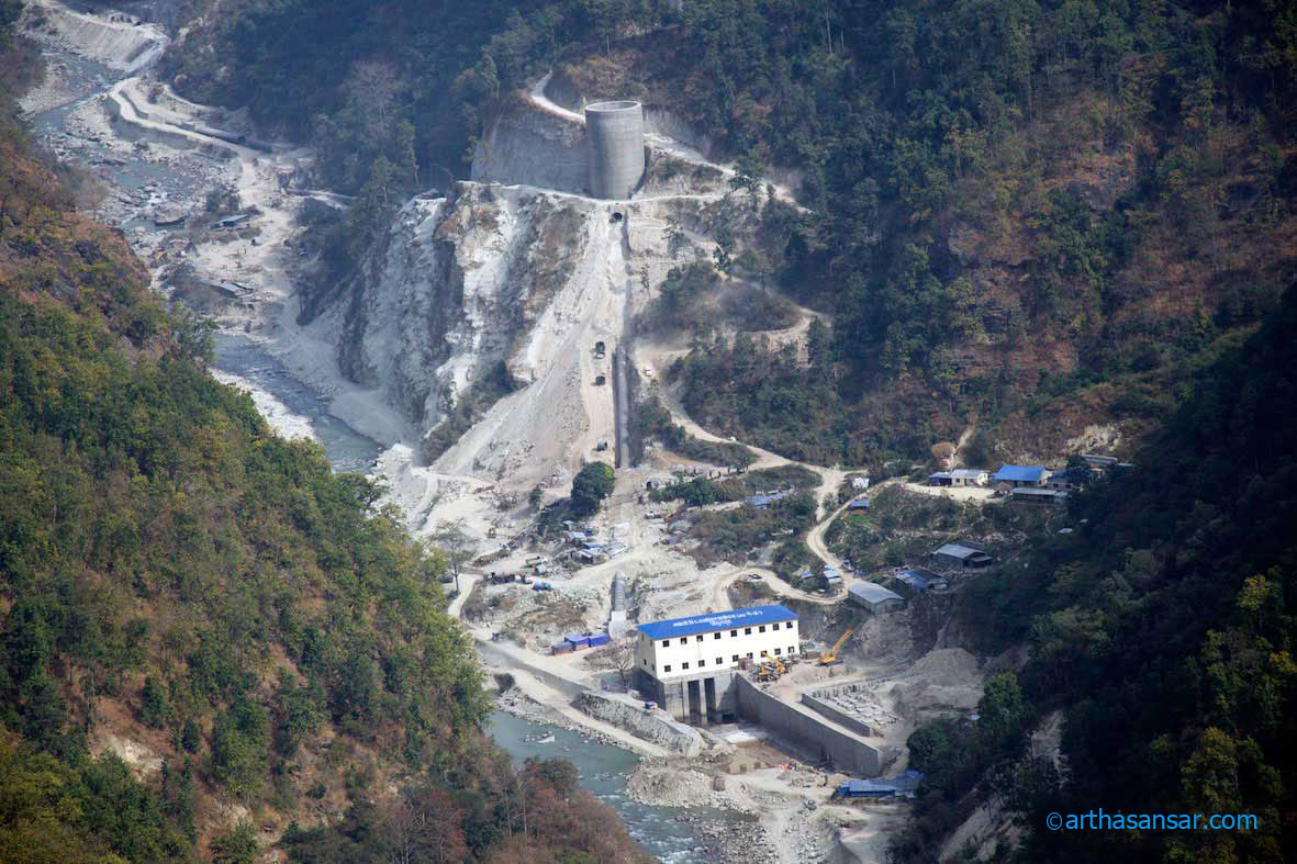 काबेली करिडोर विद्युत् प्रसारण लाइनको काम नसकिँदा ५७ मेगावाट विद्युत् खेर जाँदै