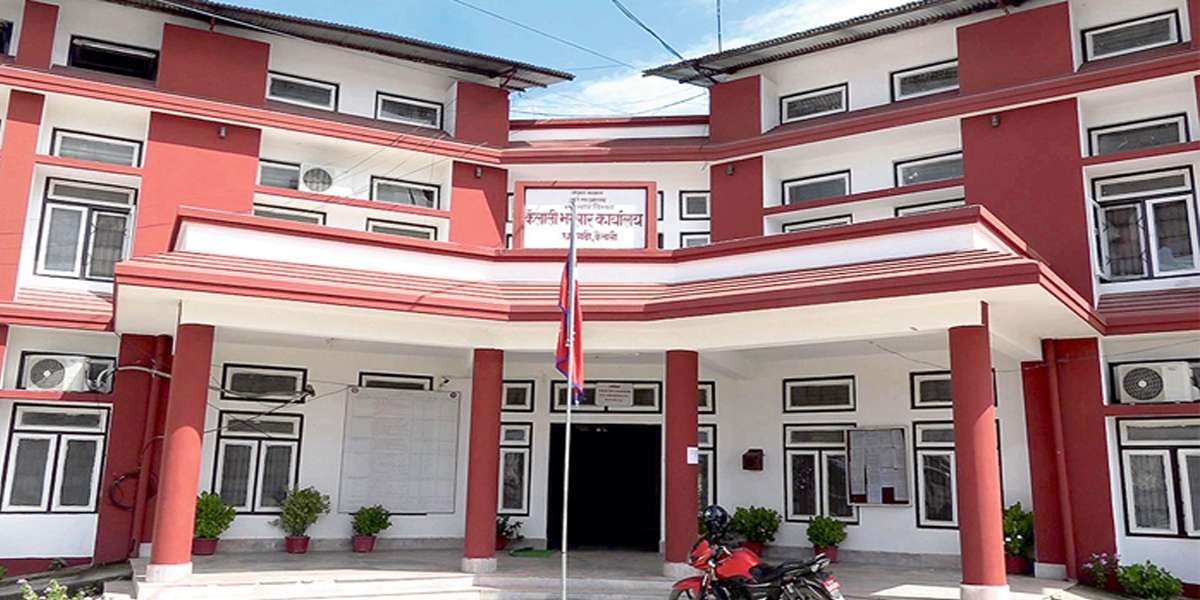 भन्सार कार्यालयका प्रमुखमाथि कुटपिट गरेको आरोपमा नगर प्रहरी निरीक्षकसहित ४ जना पक्राउ