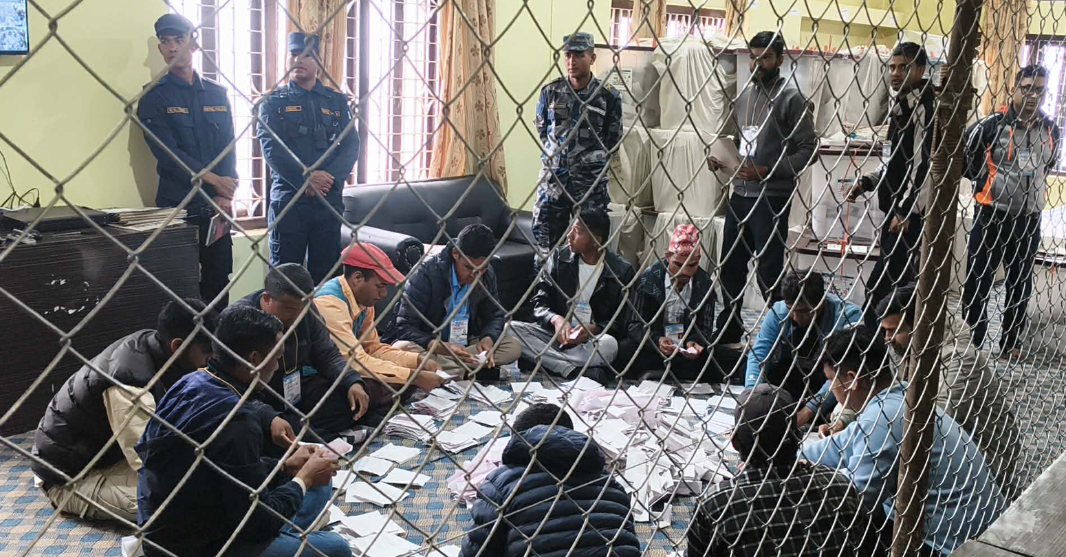 प्रारम्भिक मतगणना: धेरै क्षेत्रमा रास्वपाको अग्रता,अन्य दलको अवस्था कस्तो ?