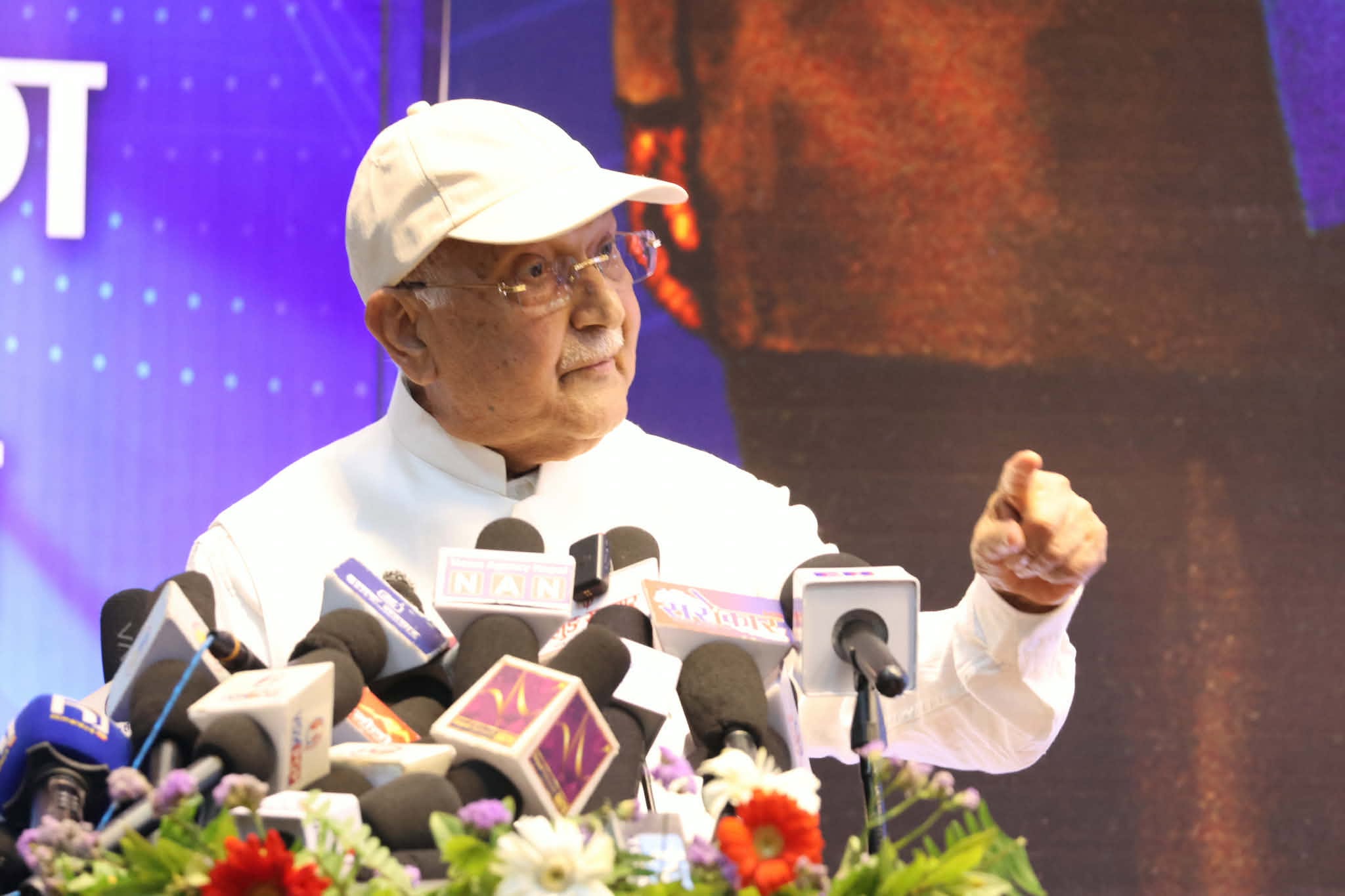 जनता असन्तुष्ट हुनुपर्ने गरी हामीले कुनै बदमासी गरेका छैनौँ - केपी शर्मा ओली