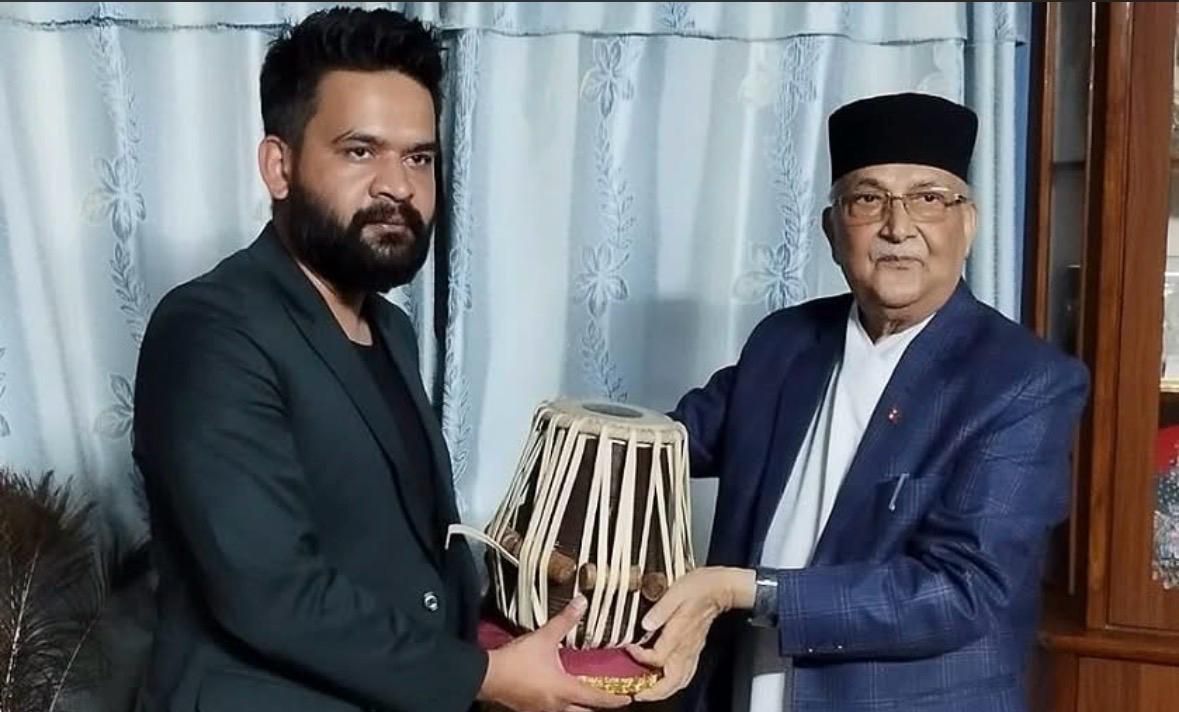 झापा–५ को परिणामपछि ओलीले सामाजिक सञ्जालमार्फत् बालेनलाई दिए बधाई