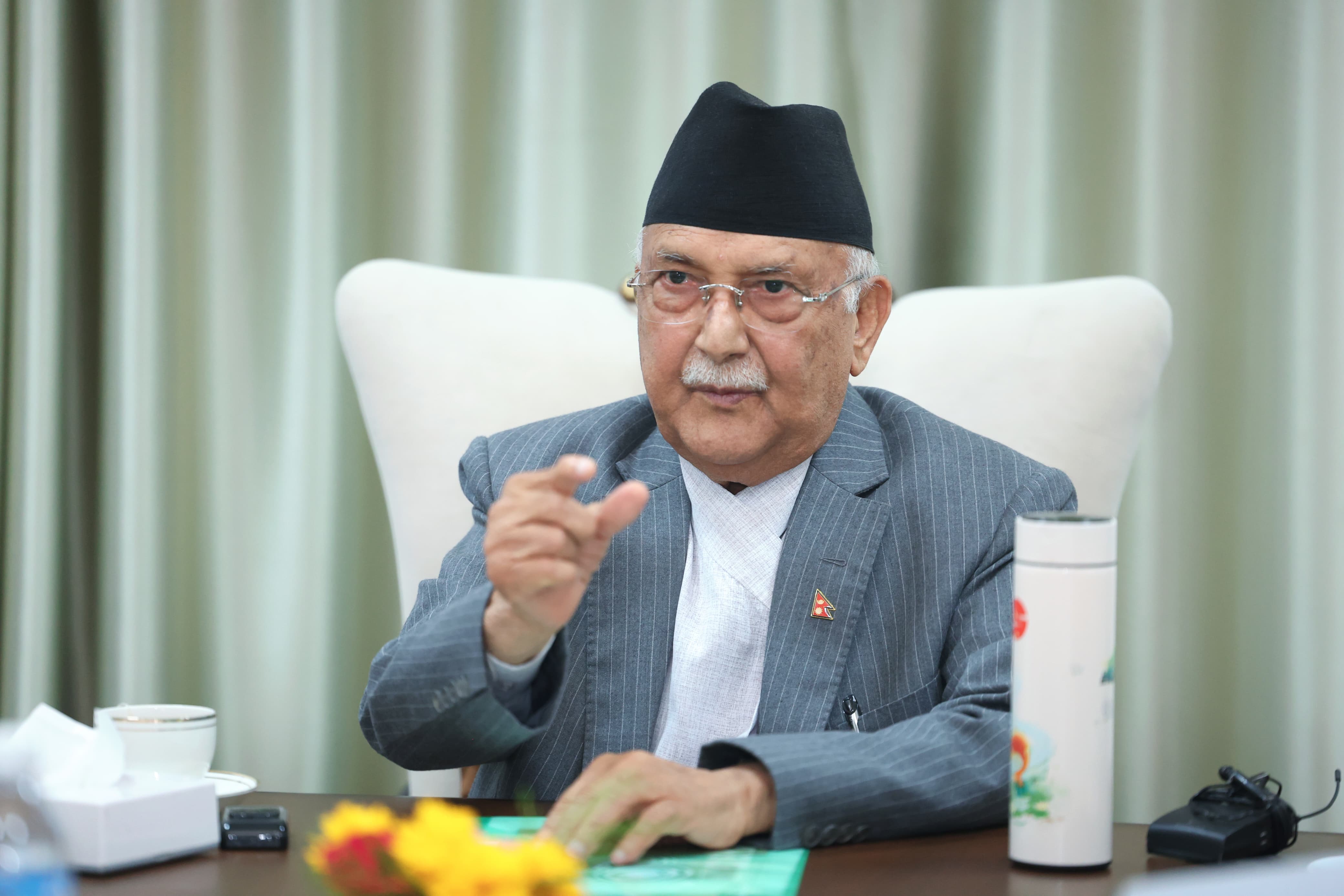 प्रधानमन्त्री ओलीको निर्देशन: ‘अबको दुई महिनाभित्र गुणस्तरीय निर्माण पूरा होस्’