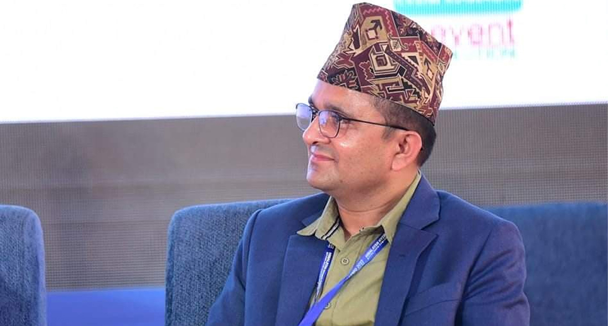 नयाँ सरकारले धिताेपत्र बाेर्डकाे अध्यक्ष बर्खास्त गर्नुपर्छ : उपमहासचिव दुलाल